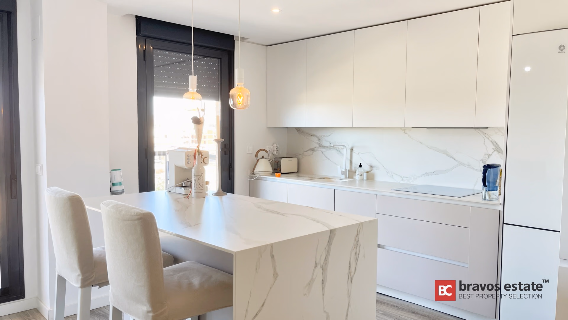 Beachside 2-Bedroom Apartment in El Campello - 4