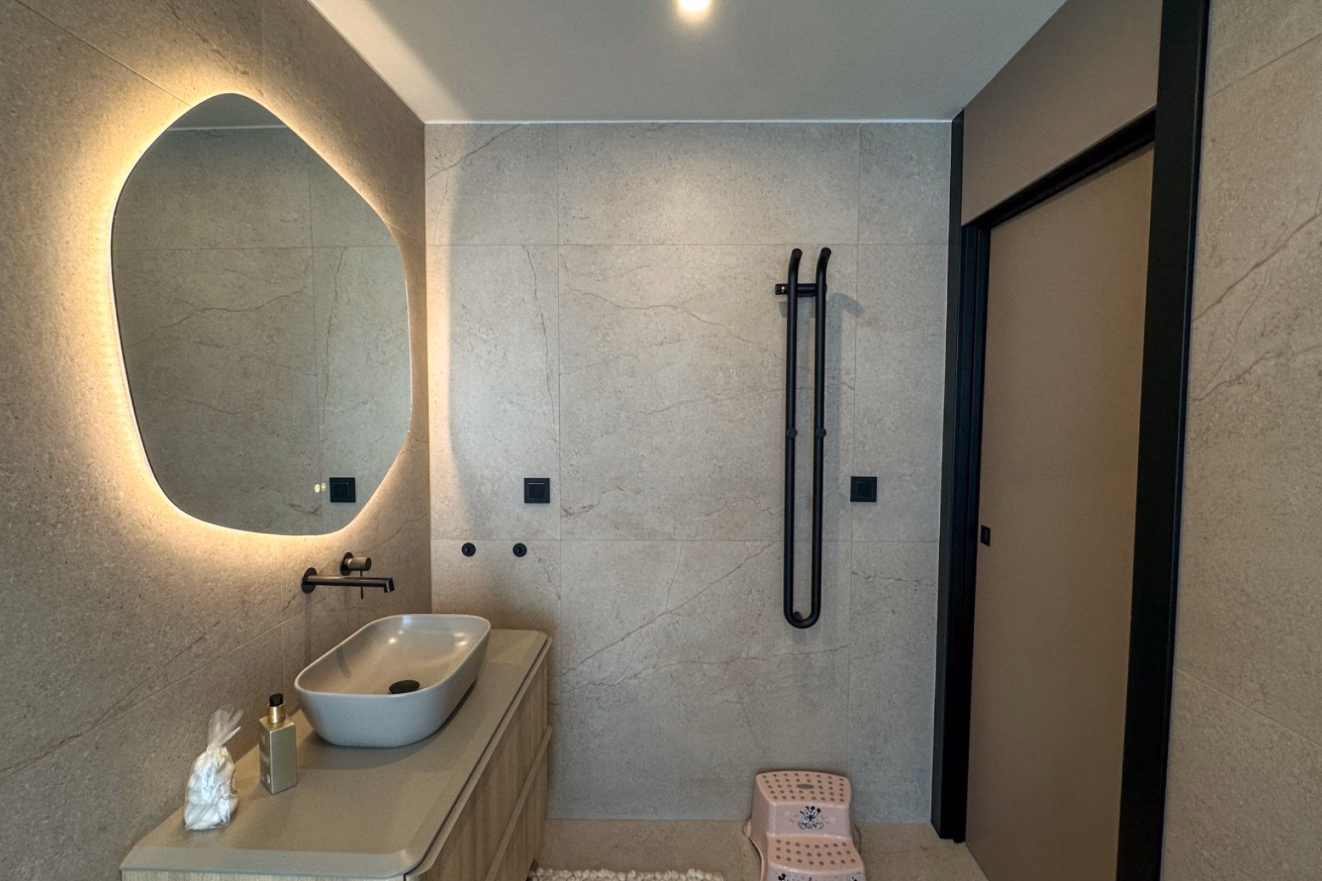 Villamartín — Refurbished 3-Bedroom Detached Villa on a 968 m² Plot - 30