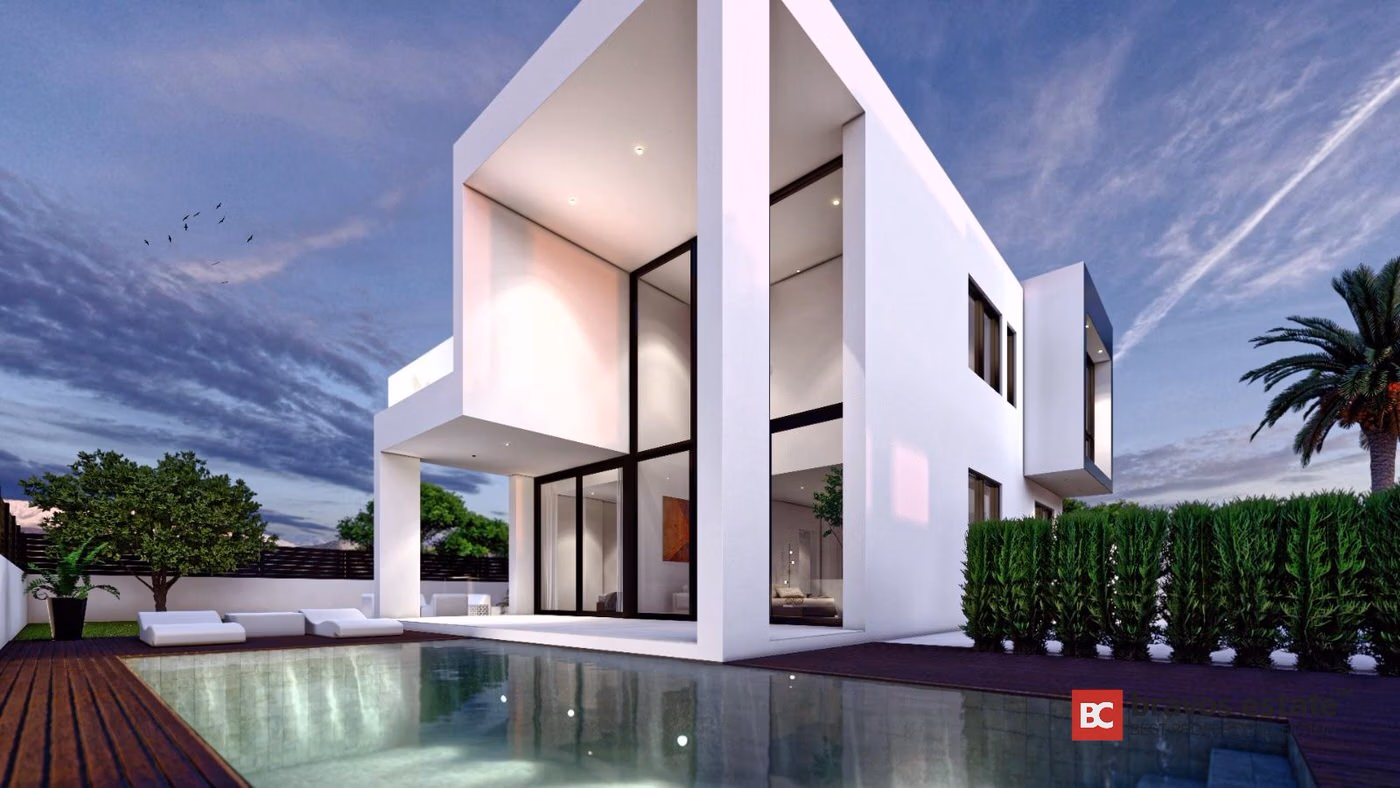Spacious 4-Bedroom Villa in Playa de San Juan · 353 m² - 1