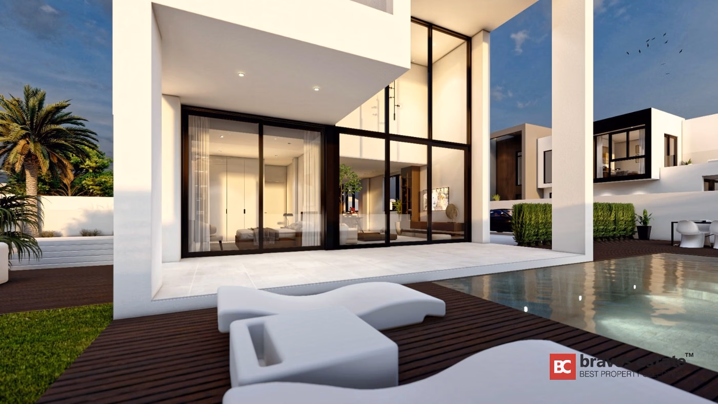 Spacious 4-Bedroom Villa in Playa de San Juan · 353 m² - 2