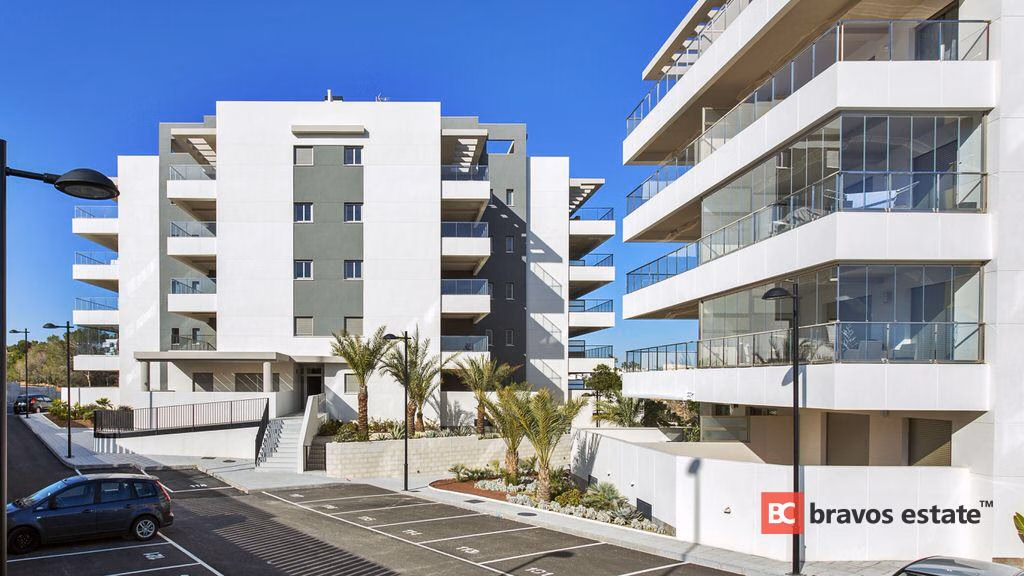 Apartamento de Obra Nueva de 3 Dormitorios en Villamartin - 12