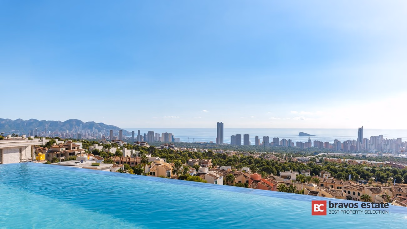 Villa De Lujo de 5 Dormitorios en Finestrat - 4