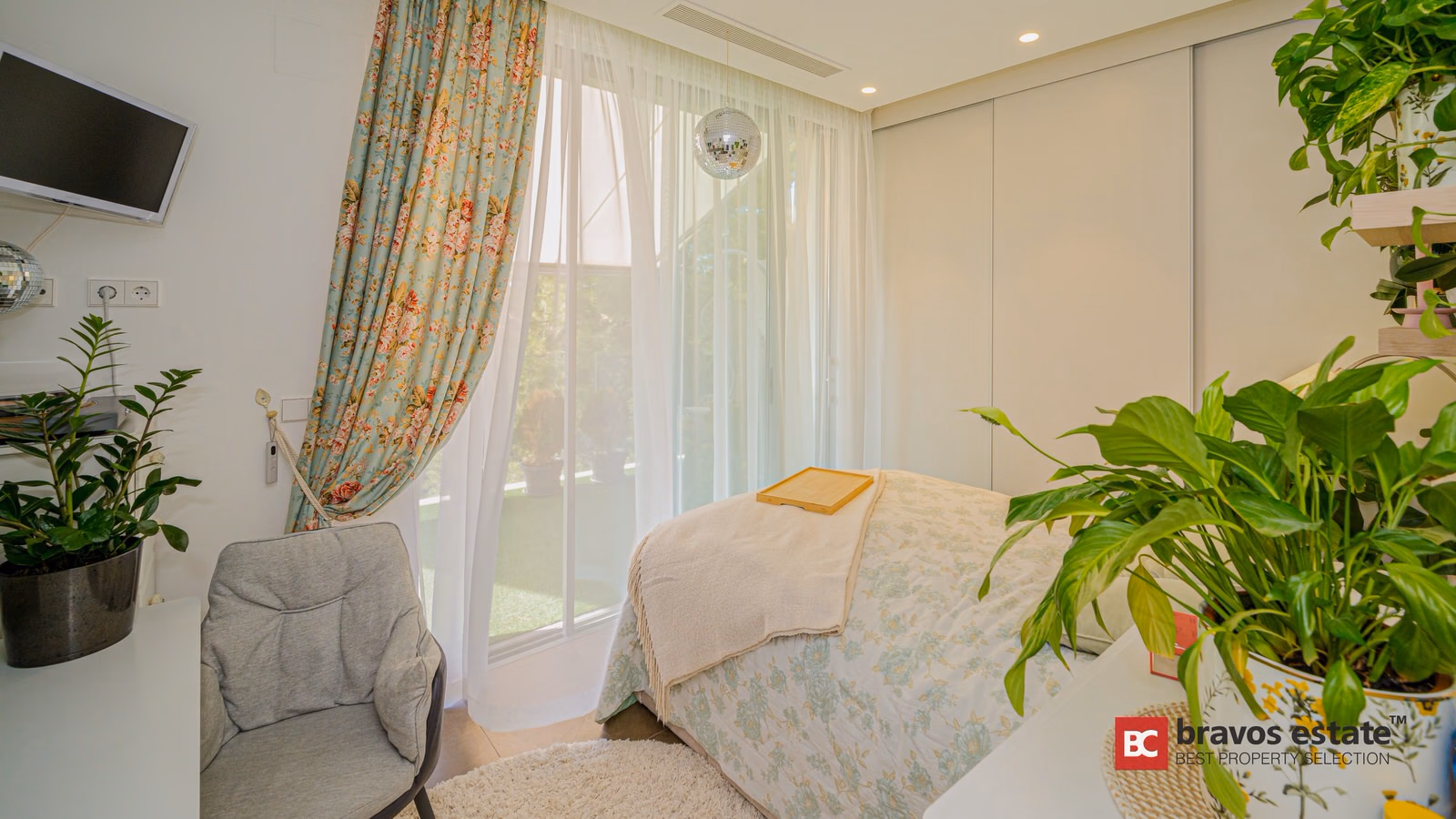 Spacious 6-Bedroom Villa in Finestrat - 10