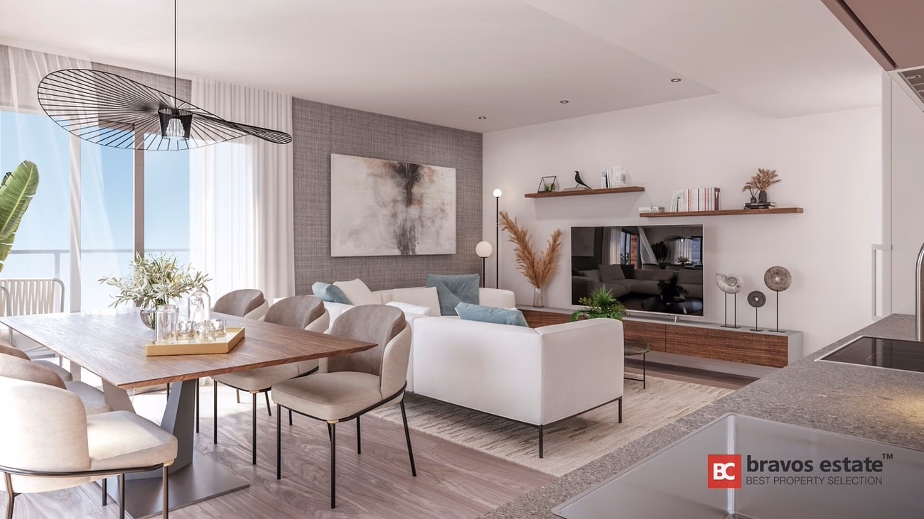 Beachside 3-Bedroom Apartment in Javea - 11