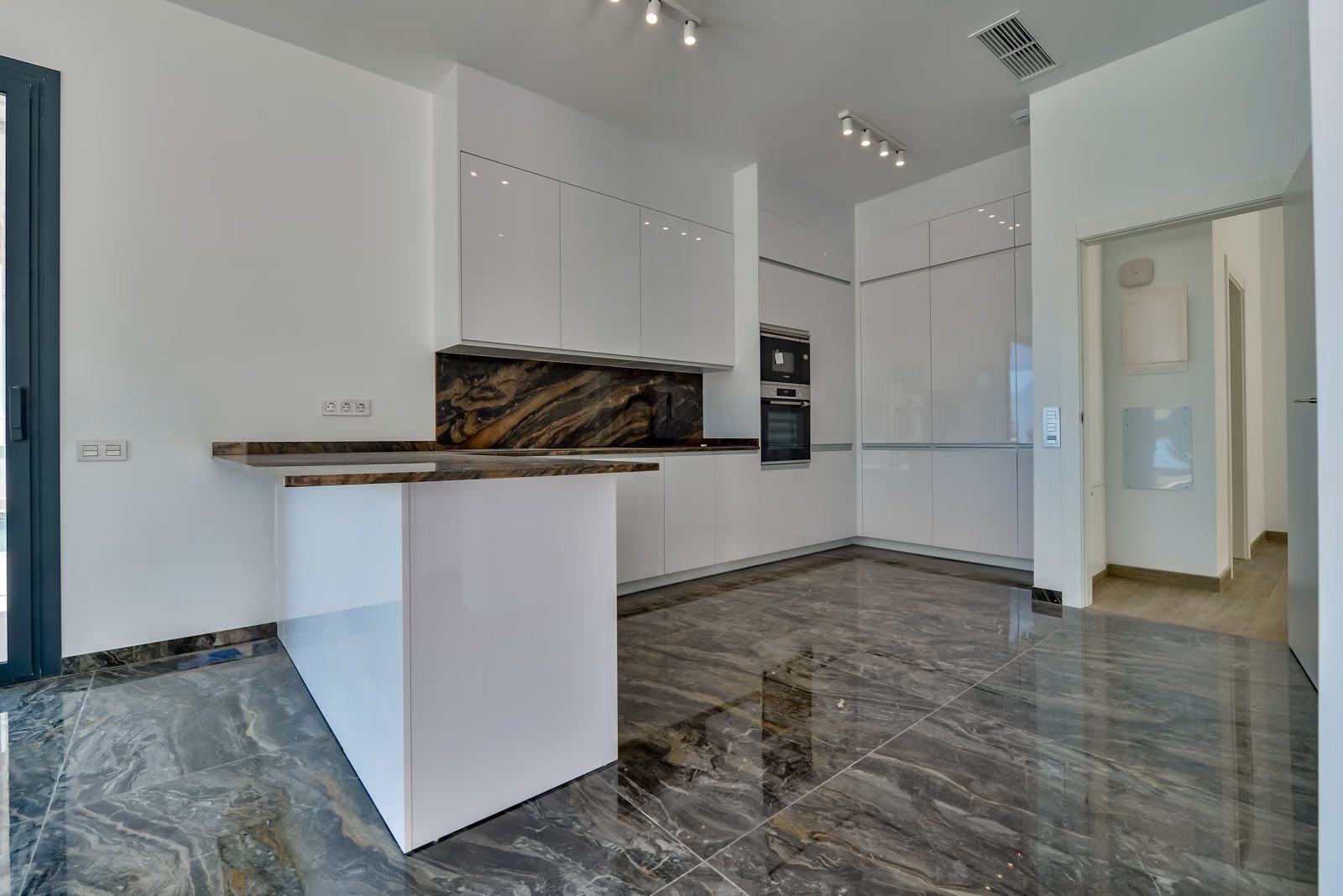 Villa Rey Luis I 38 — Sierra Cortina, Finestrat 27